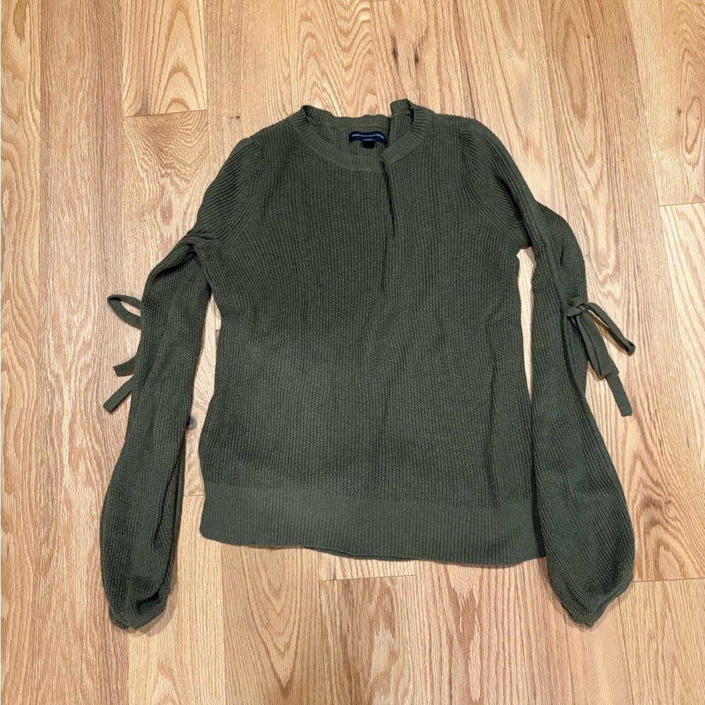 American Eagle Green Sweater with Open Tie Sleeves Small
